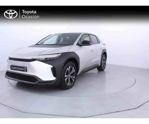 Toyota bZ4X 200E 4X2 Advance