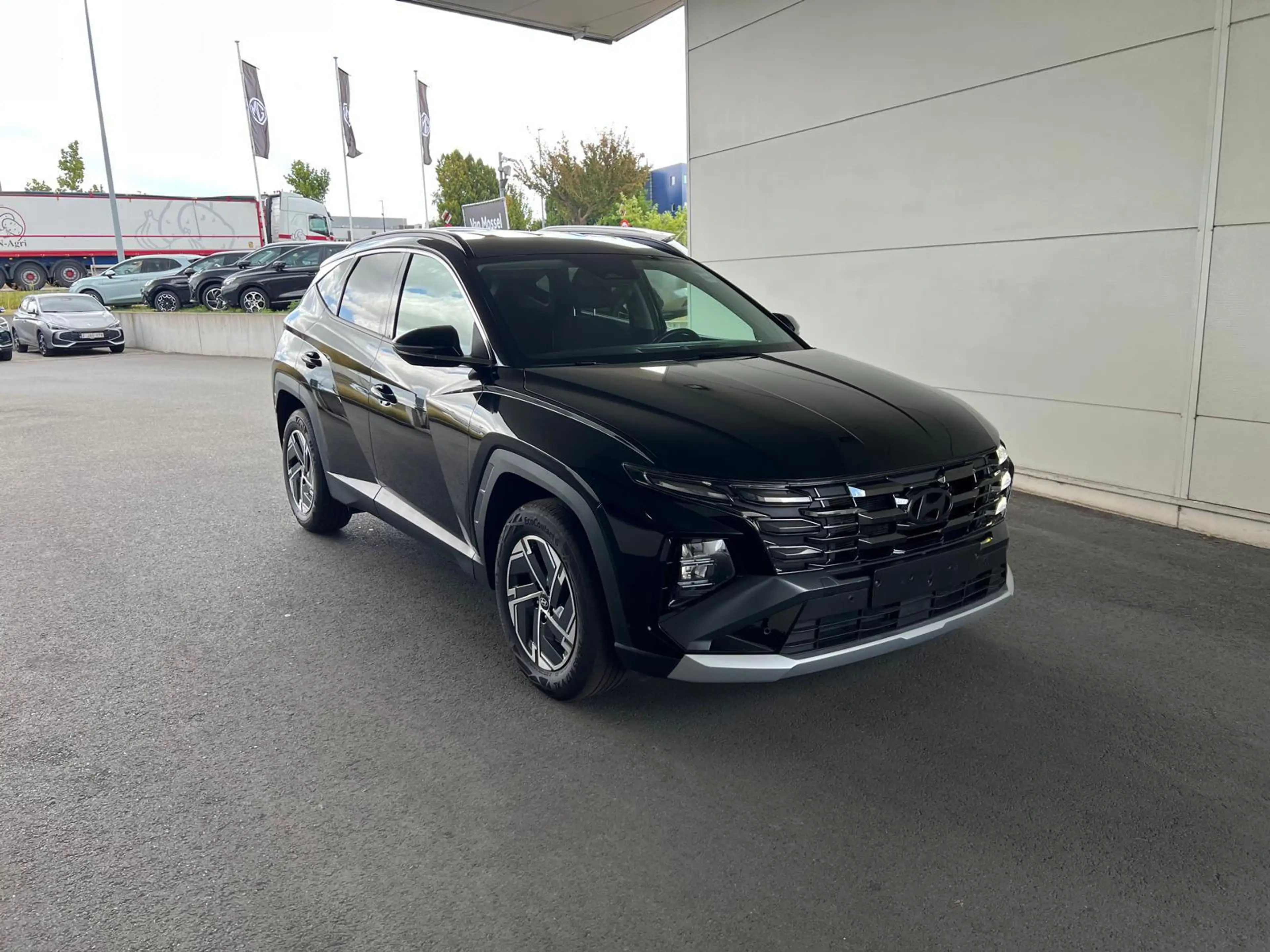 Hyundai TUCSON 1.6 T-GDi Feel 7-DCT — photo 2