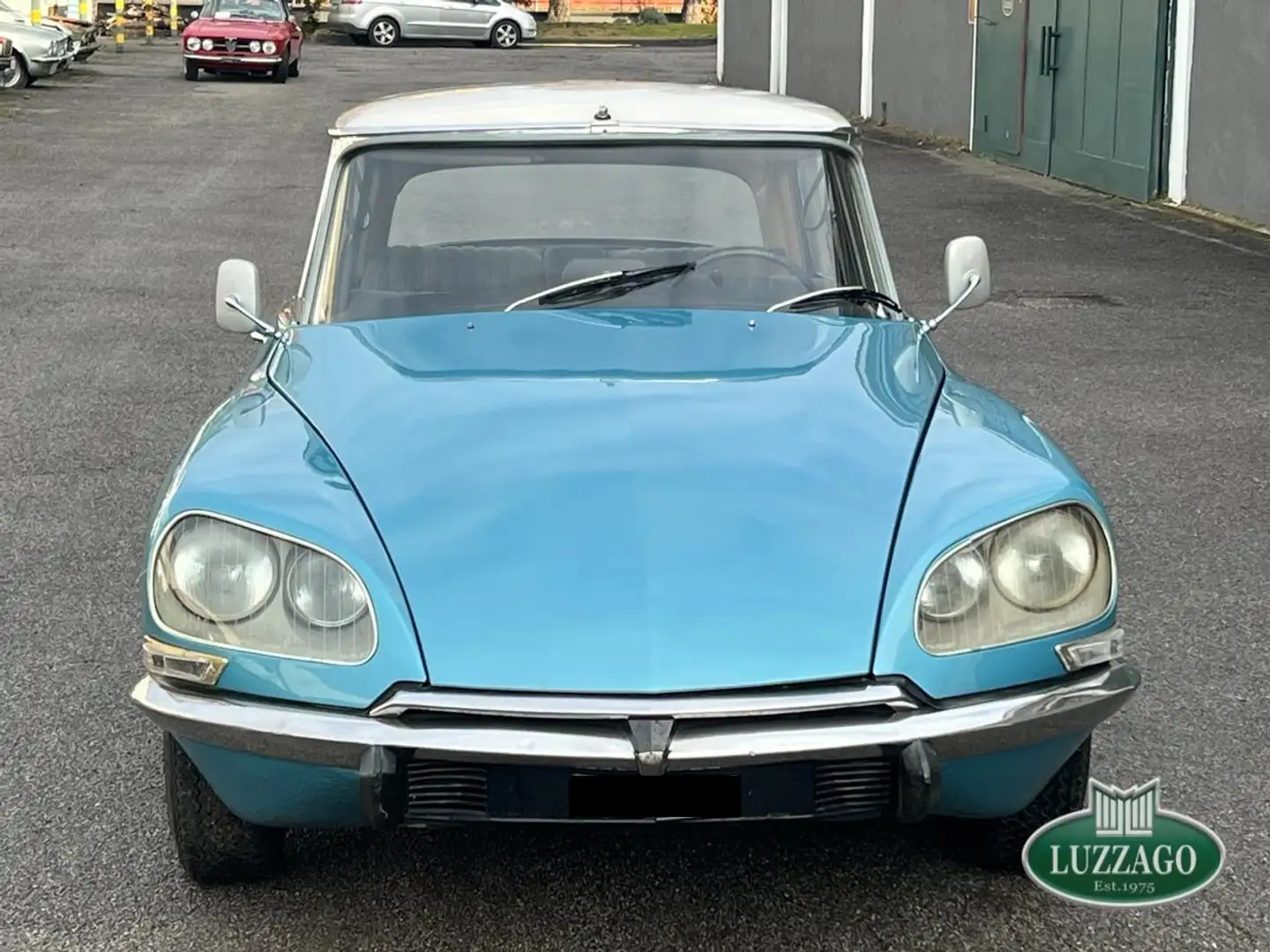 Citroen DS 21 Pallas Blue - 2