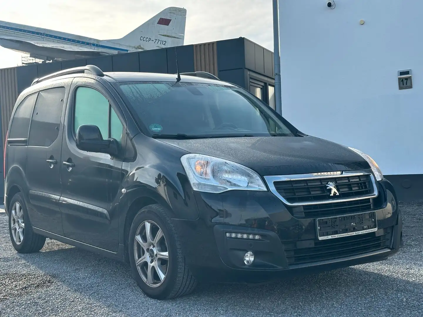 Peugeot Partner Tepee Allure 5.SITZE KLIMAAUTOMATIK RFK Schwarz - 1
