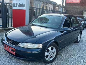 1.6i Airco. 88.000km Carnet Pret A Immatriculé !