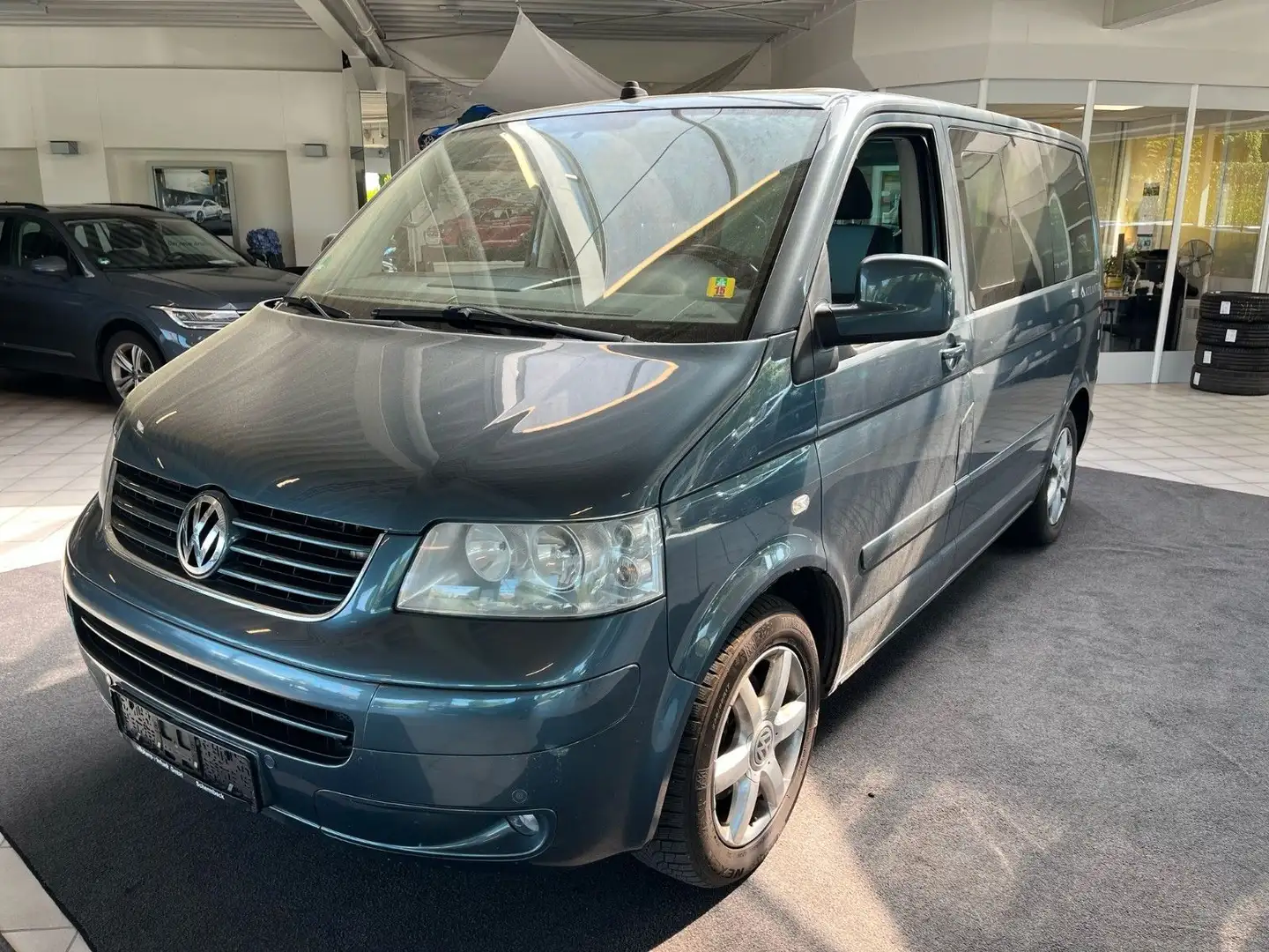 Volkswagen T5 Transporter T5 2.5 TDI Autom. Multivan Atlantis Kein Privat! Сірий - 2