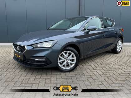 SEAT Leon 1.5 * AppleCarPlay * Camera * Trekhaak * Cruise *