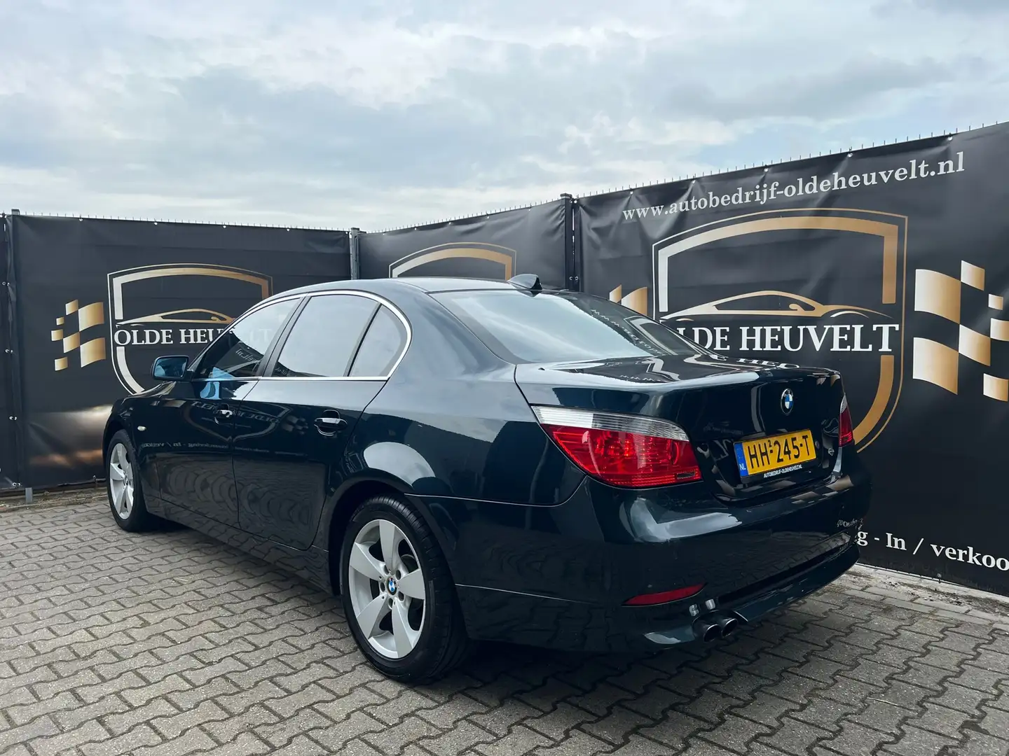 BMW 530 5-serie 530xi Individual 1E eigenaar! Green - 2