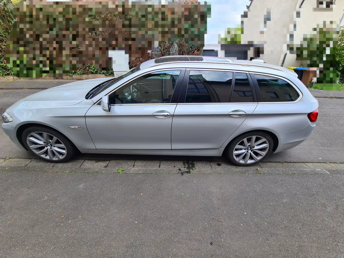BMW 525 525d Touring Sport-Aut. Silber - 1