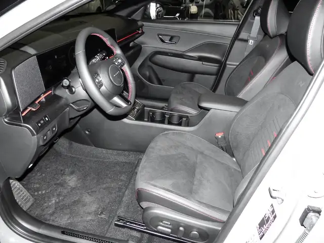 Hyundai Kona view 13