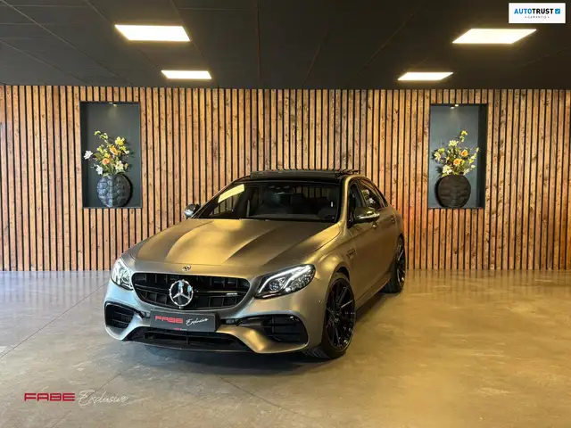 Mercedes-Benz E 63 AMG E63 S 4MATIC+ /Keramisch / VOSSEN / Softclose / Ca