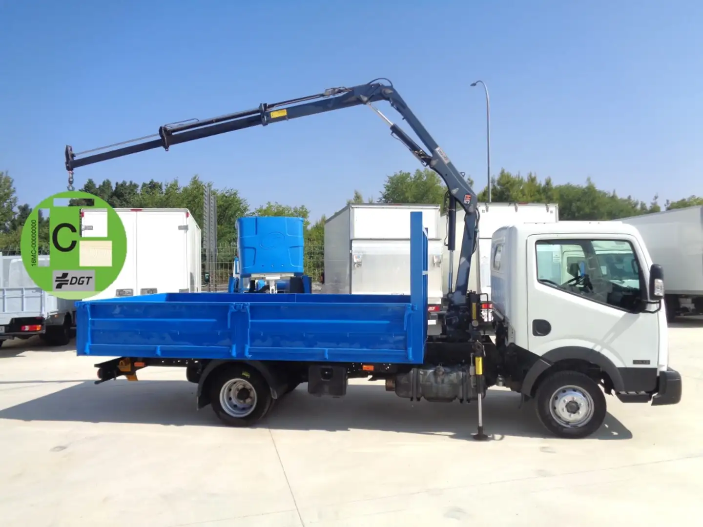 Nissan NT400 Cabina Abatible 35.13/3 Comfort Weiß - 1