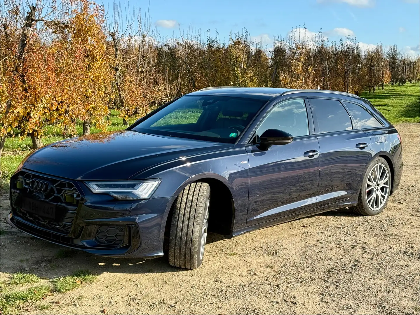 Audi A6 Avant 55 TFSI e quattro S tronic line - 1