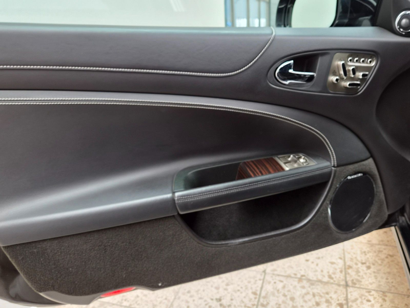 Jaguar XK Coupe / Cabriolet 5.0 V8 Portfolio Coupe — photo 11