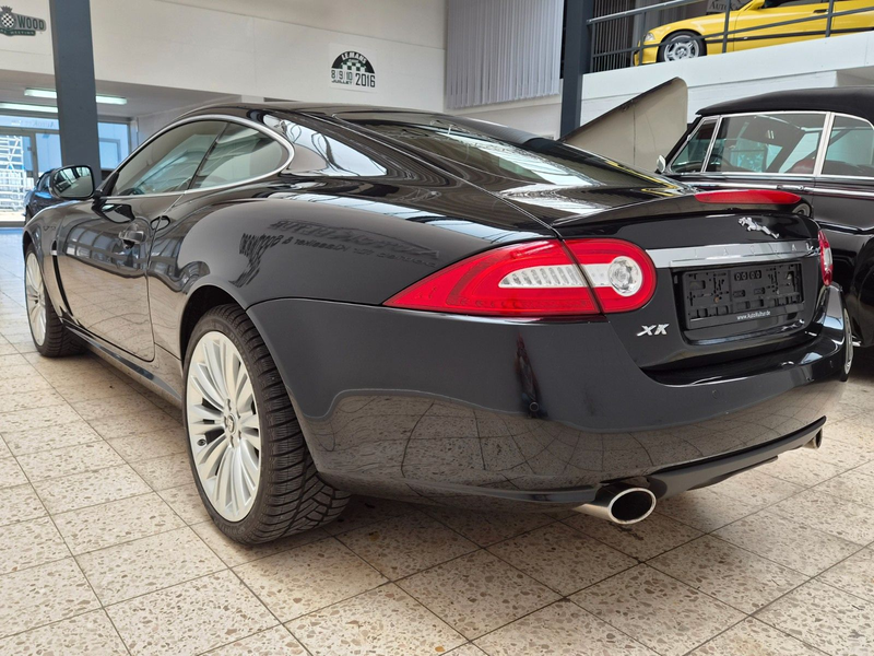 Jaguar XK Coupe / Cabriolet 5.0 V8 Portfolio Coupe — photo 8