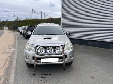 DBLE CAB 171 D-4D 4x4 LEGENDE  ( EXPORT )