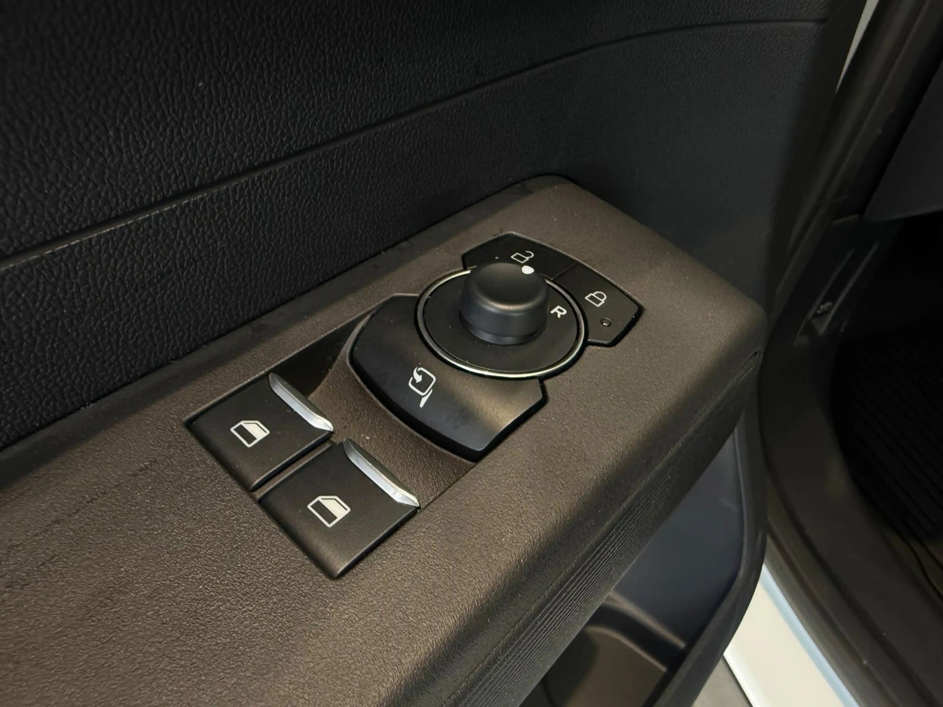 Ford Transit Courier E-Transit Trend | VANAF €24.545,- !!! | ACHTERUIT — photo 12