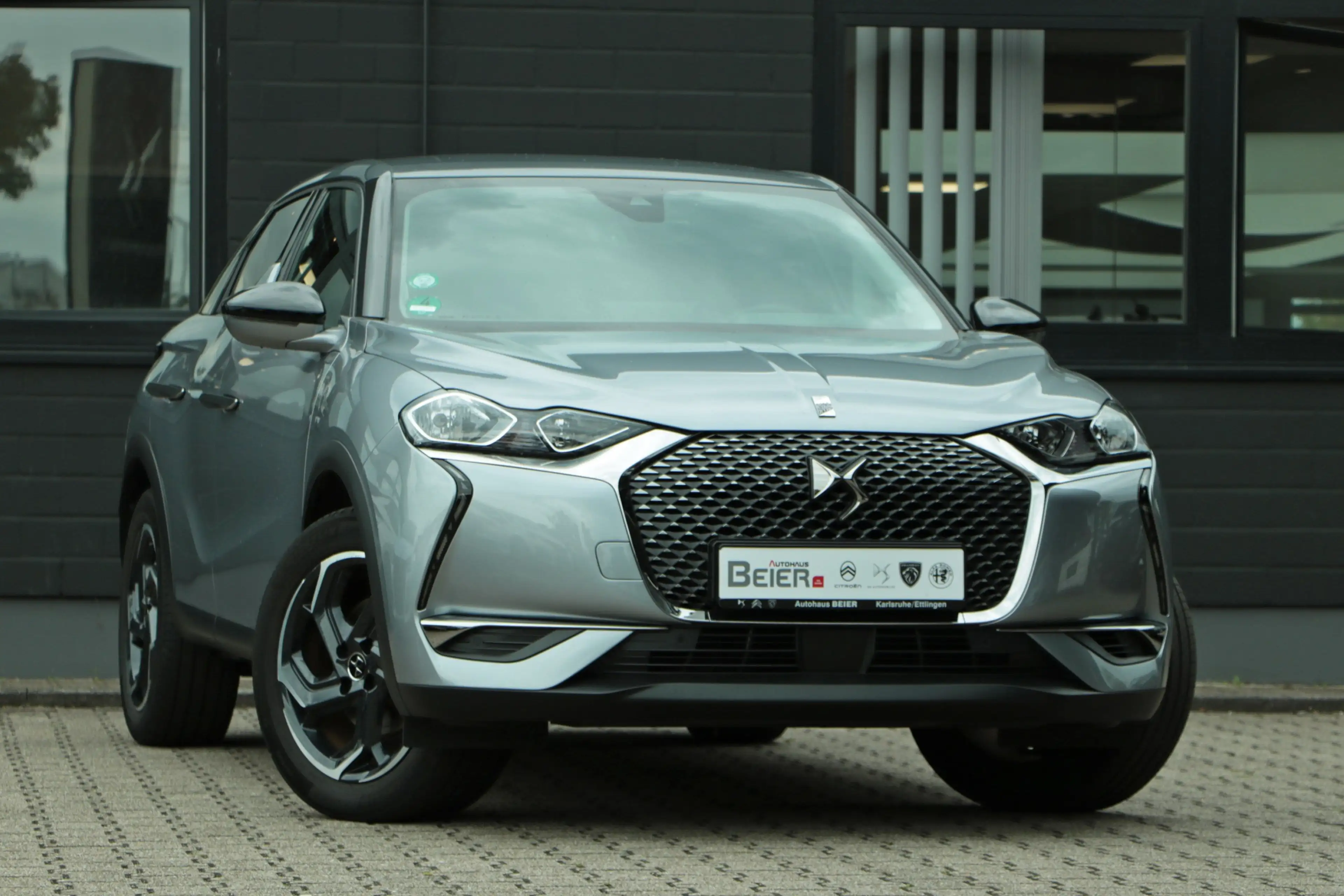 DS Automobiles DS 3 Crossback DS3 Crossback E-Tense Performance Line Navi/ Sitzh — photo 2
