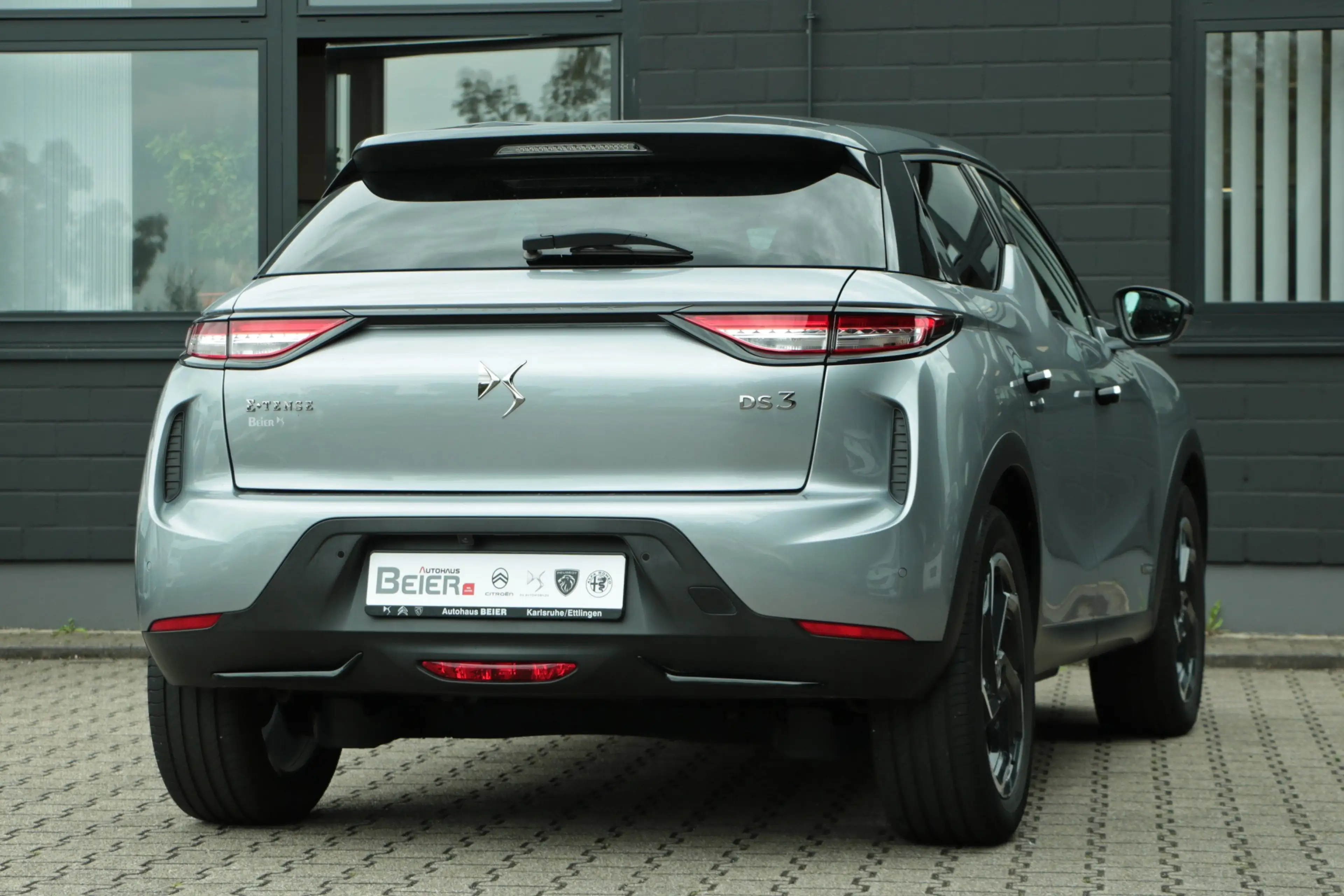 DS Automobiles DS 3 Crossback DS3 Crossback E-Tense Performance Line Navi/ Sitzh — photo 4