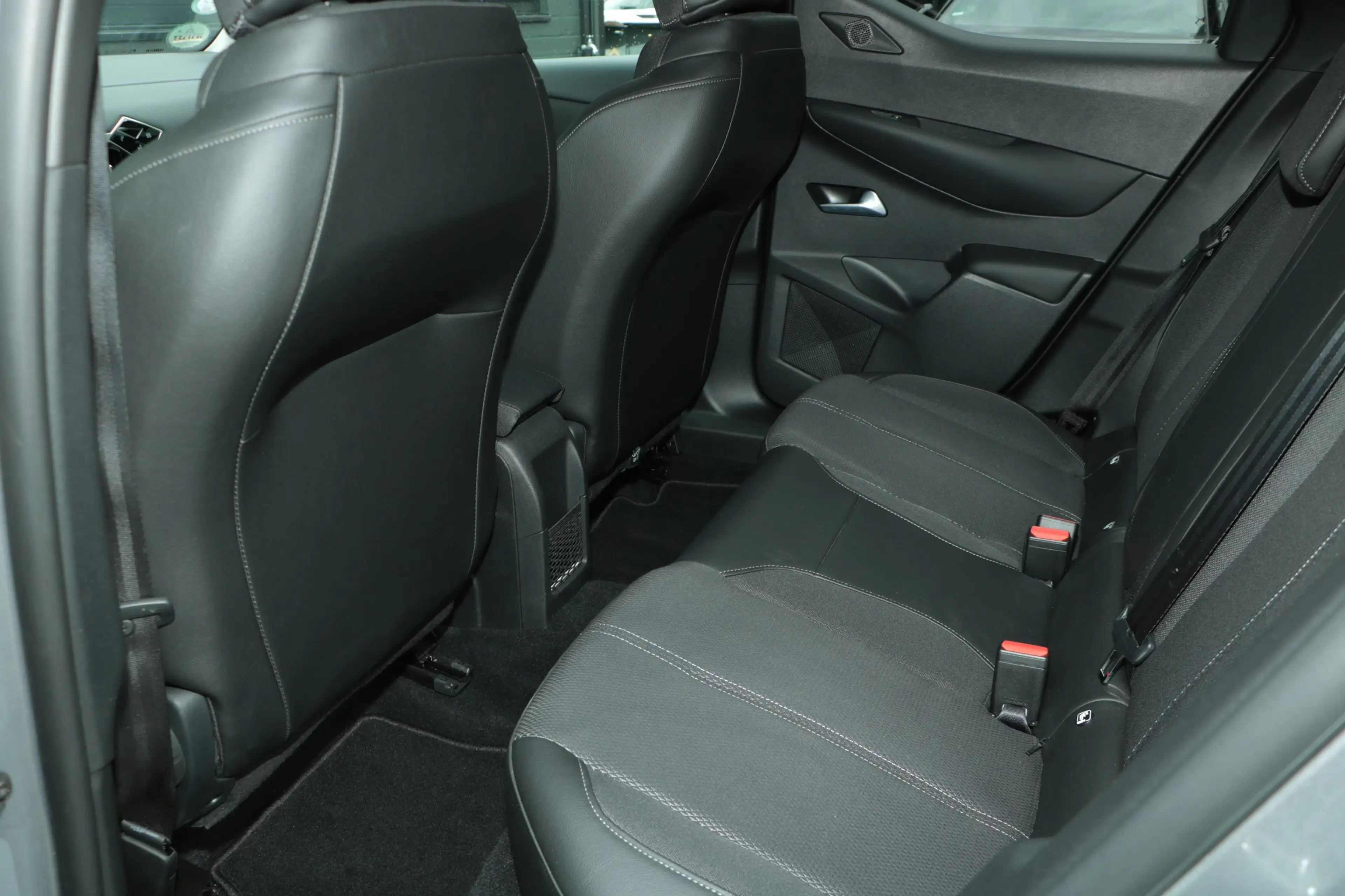 DS Automobiles DS 3 Crossback DS3 Crossback E-Tense Performance Line Navi/ Sitzh — photo 9