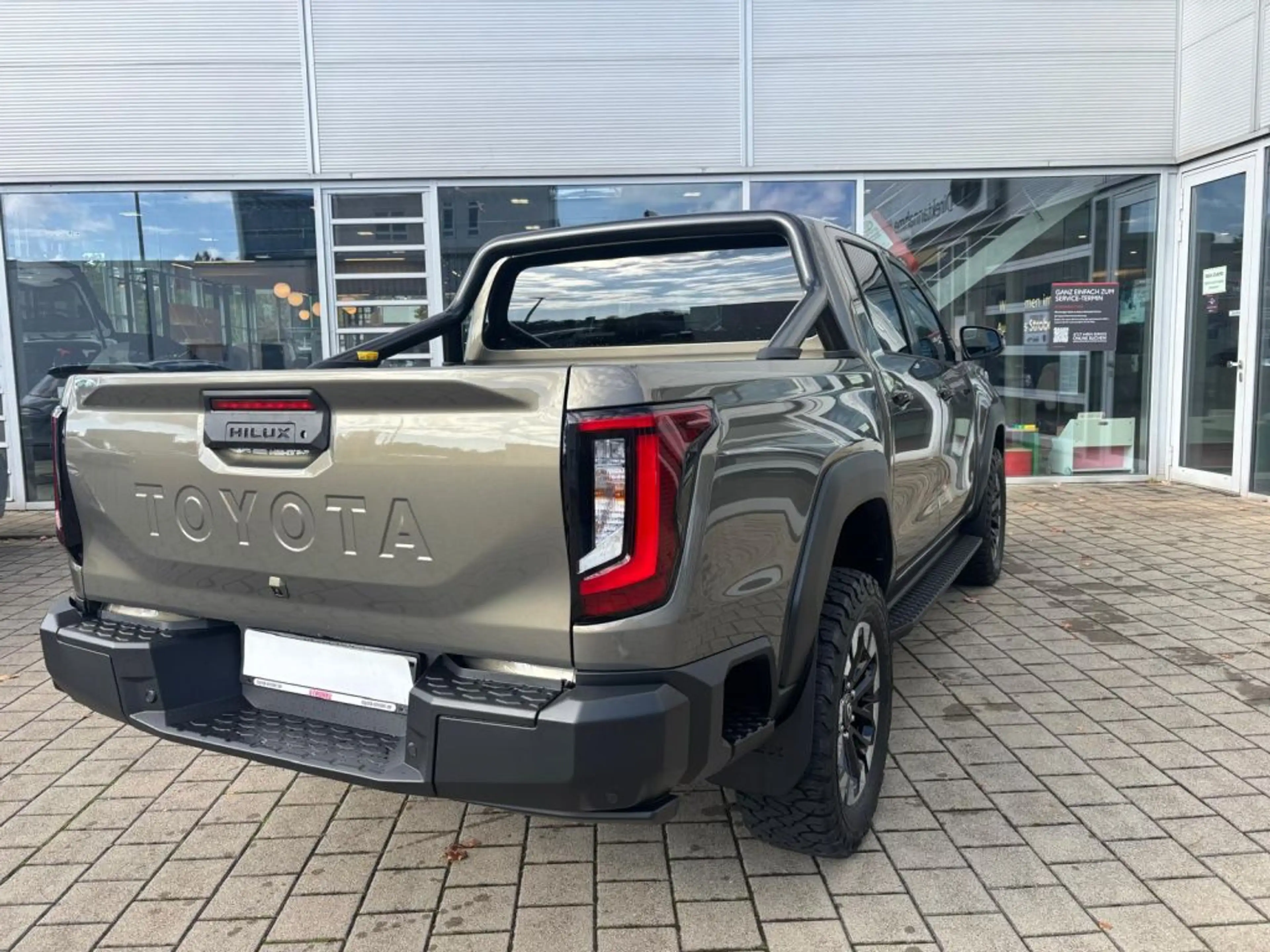 Toyota Hilux 4x4 Double Cab Autm. Executive (AN2P) — photo 7