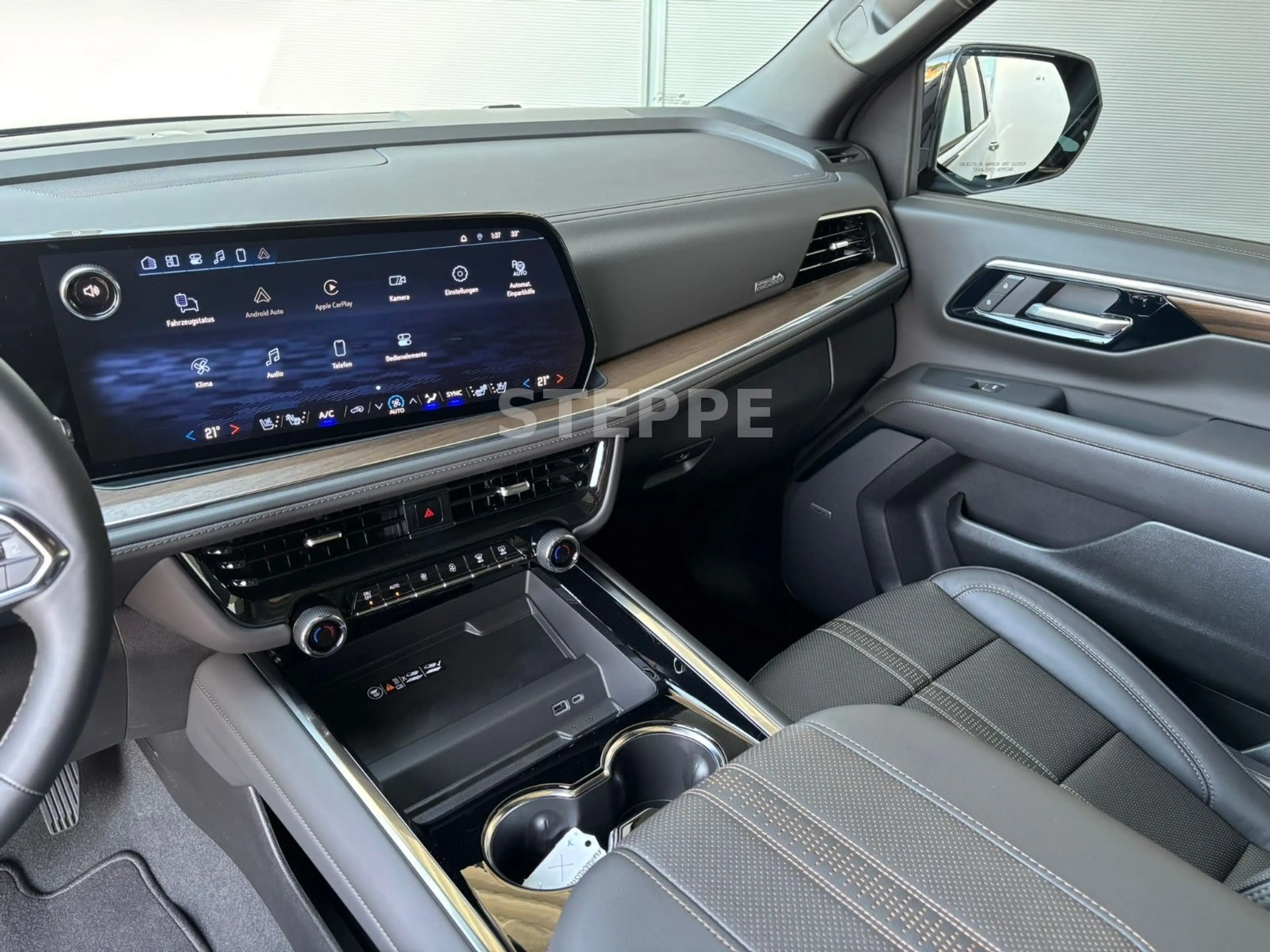 Chevrolet Tahoe 2026 Tahoe 6,2 V8 High Country — photo 15