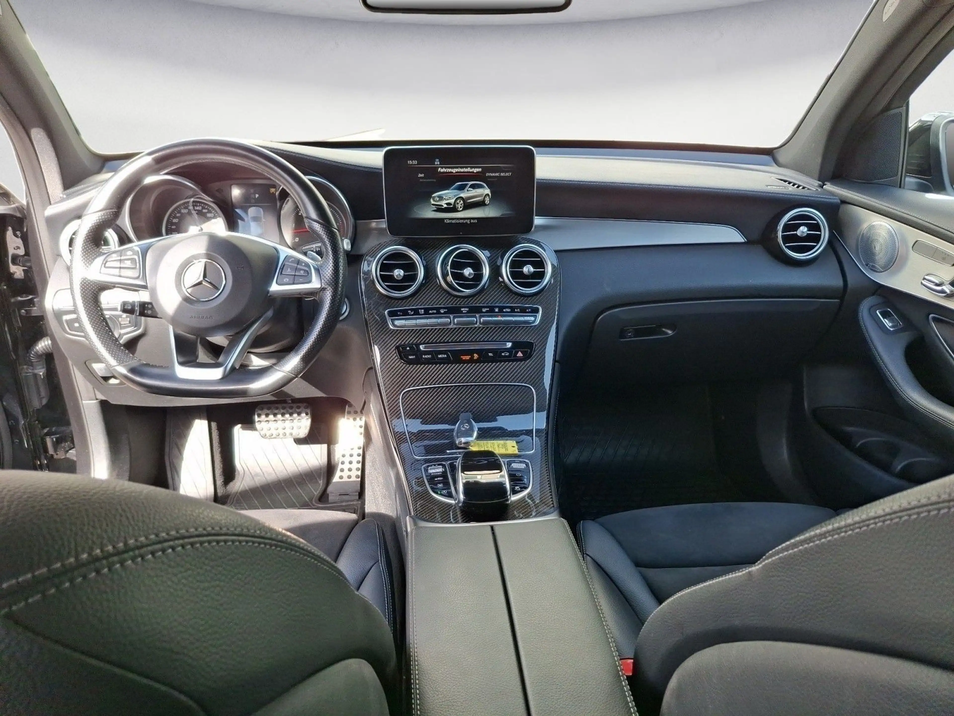 Mercedes-Benz GLC 350 d 4Matic 9G- — photo 12