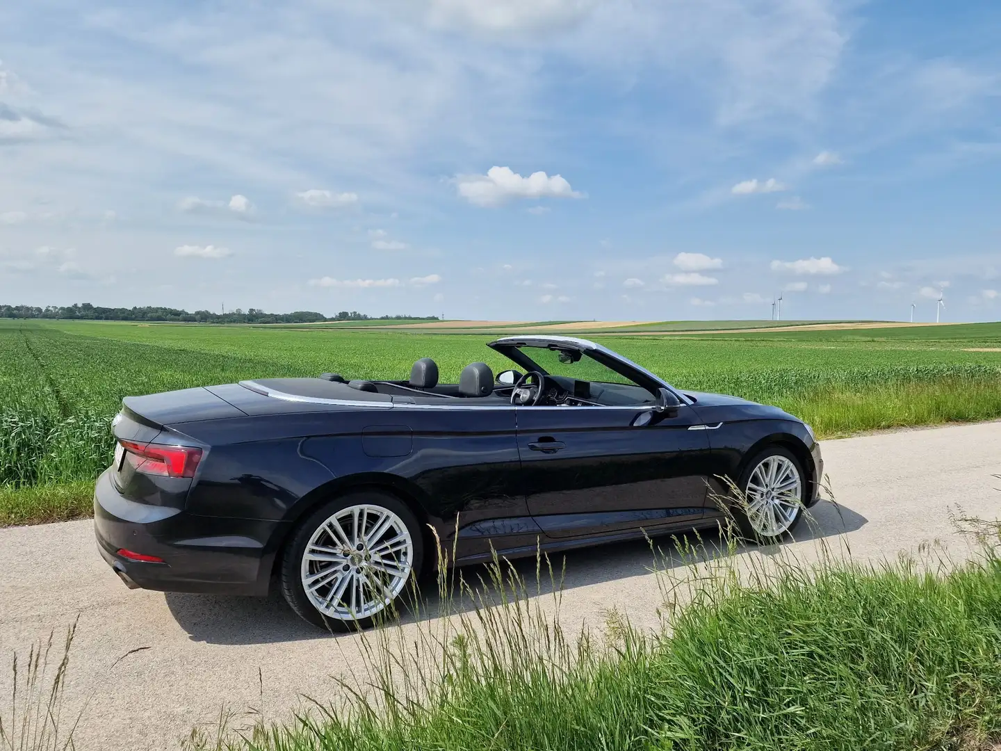 Audi A5 Cabrio 2.0 TFSI Schwarz - 2