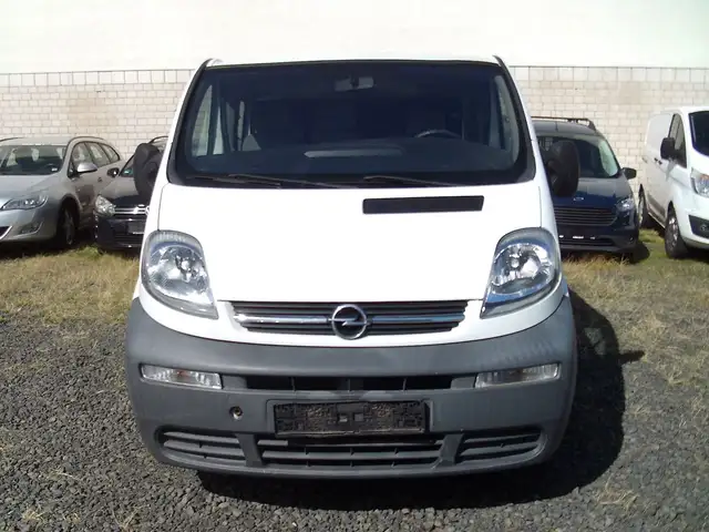 Opel Vivaro Kombi L2H1 2,9t
