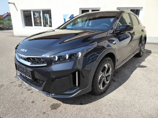 Kia XCeed 1,6 CRDI 48V Silber DCT 1.6 CRDI 48V/DCT7