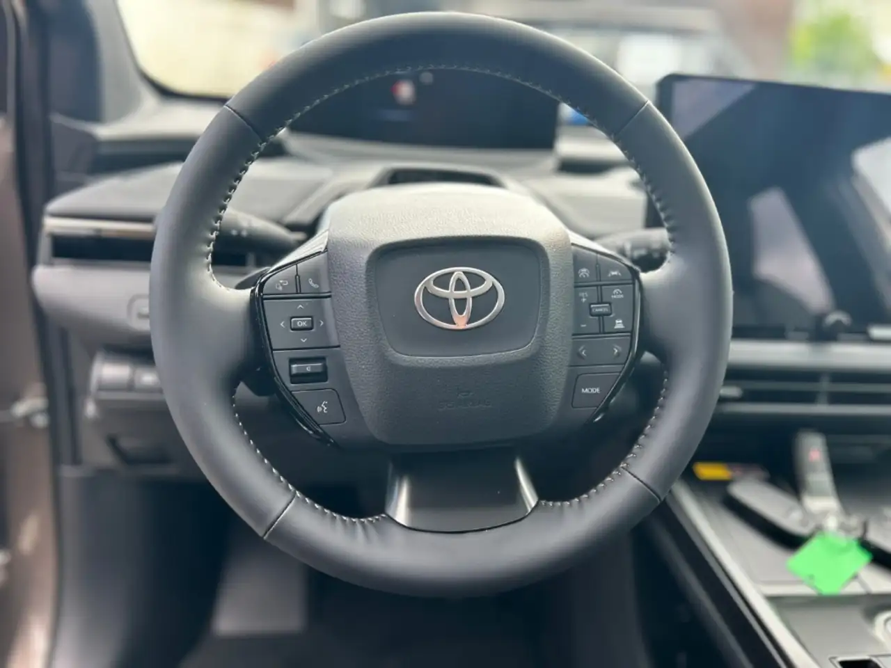 Toyota bZ4X Touring Lounge 4WD 75kwh Leder Pano Matrix 13