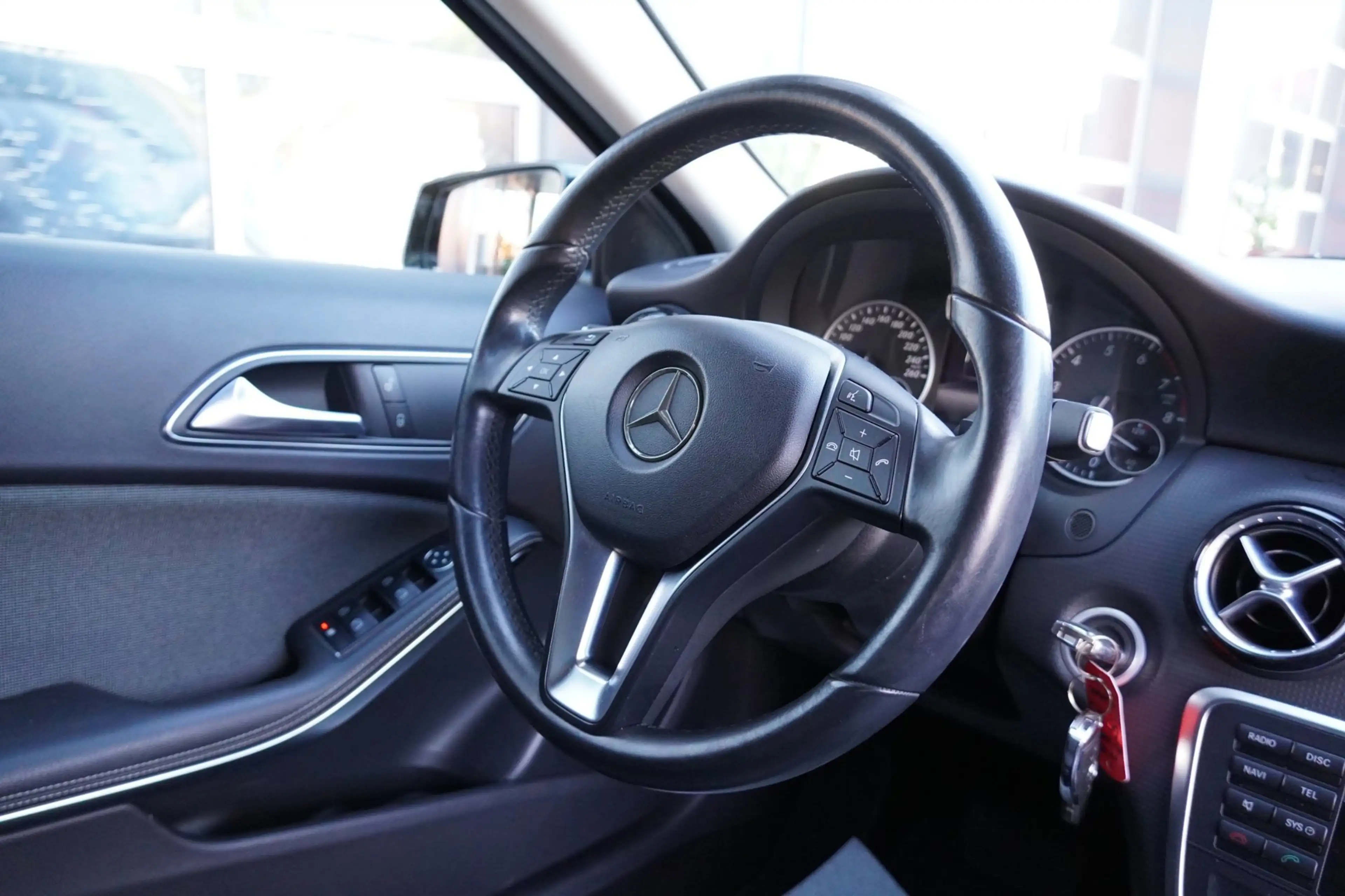 Mercedes-Benz A 180 Ambition NAP Airco/Cruise/AA+ACP — photo 14