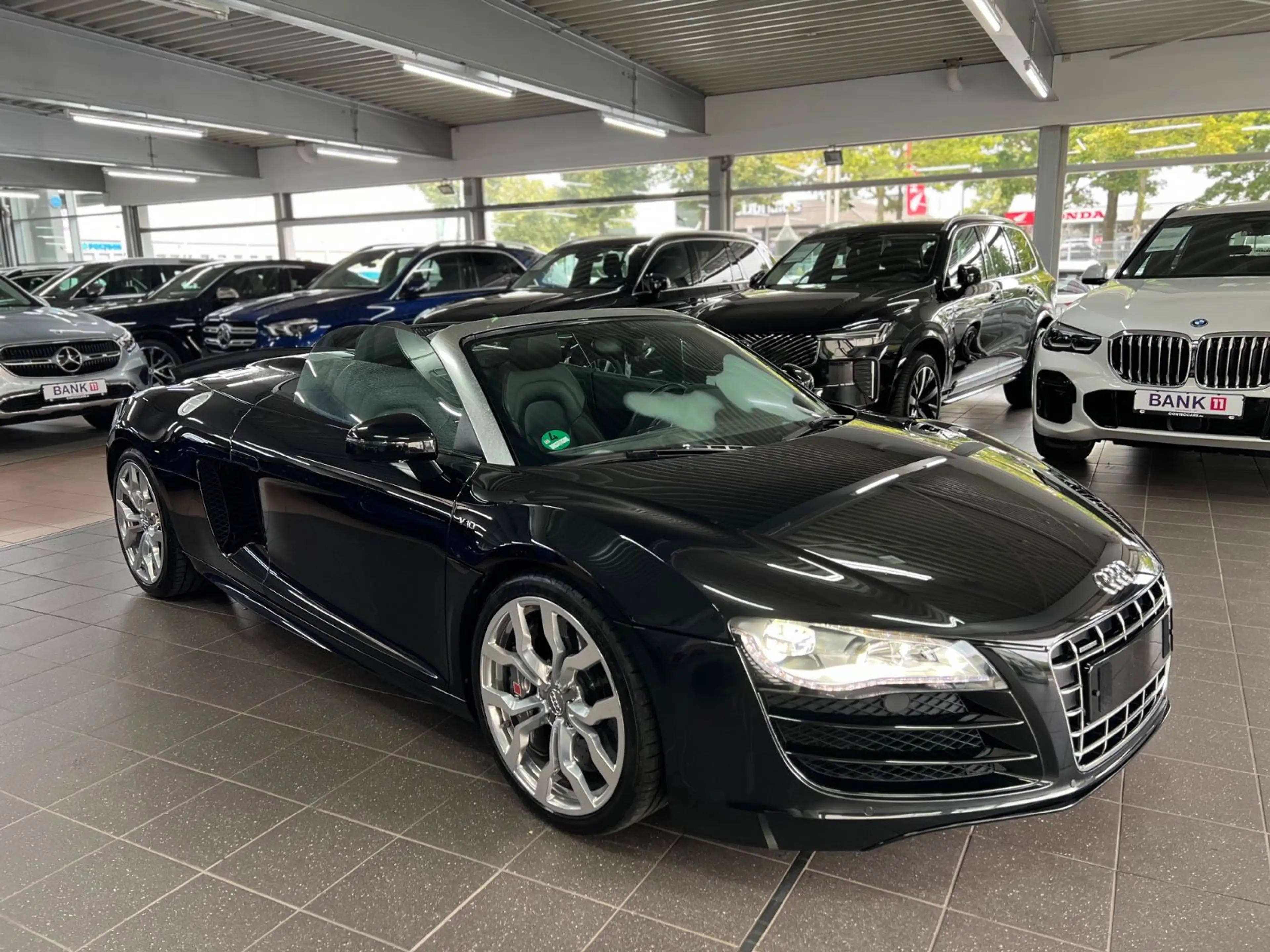 Audi R8 Spyder 5.2 FSI quattro — photo 5