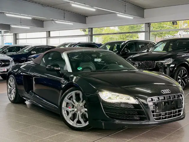 Audi R8 Spyder 5.2 FSI quattro