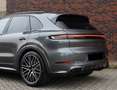 Porsche Cayenne Cayenne III E-Hybrid PHEV 21,8 kWh Aut. Grau - thumbnail 1