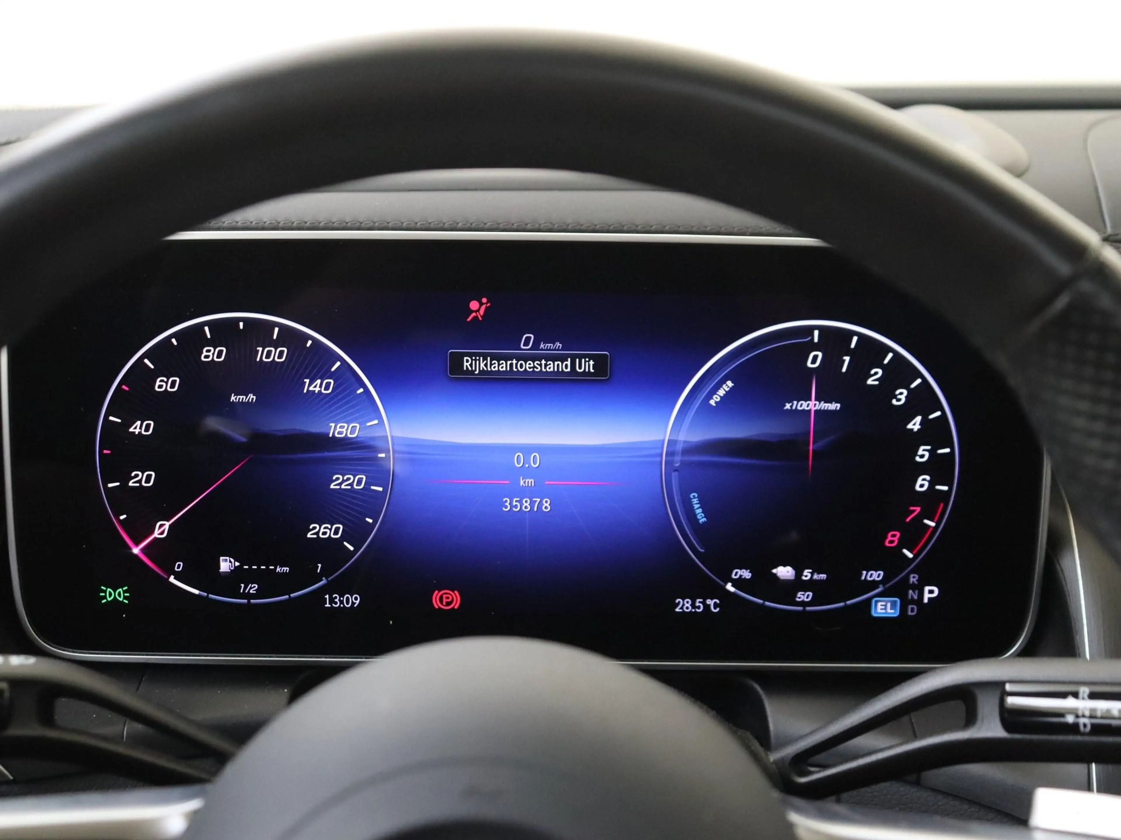 Mercedes-Benz GLC 400 400e 4MATIC AMG Line / Premium Plus / Burmester/ W — photo 12