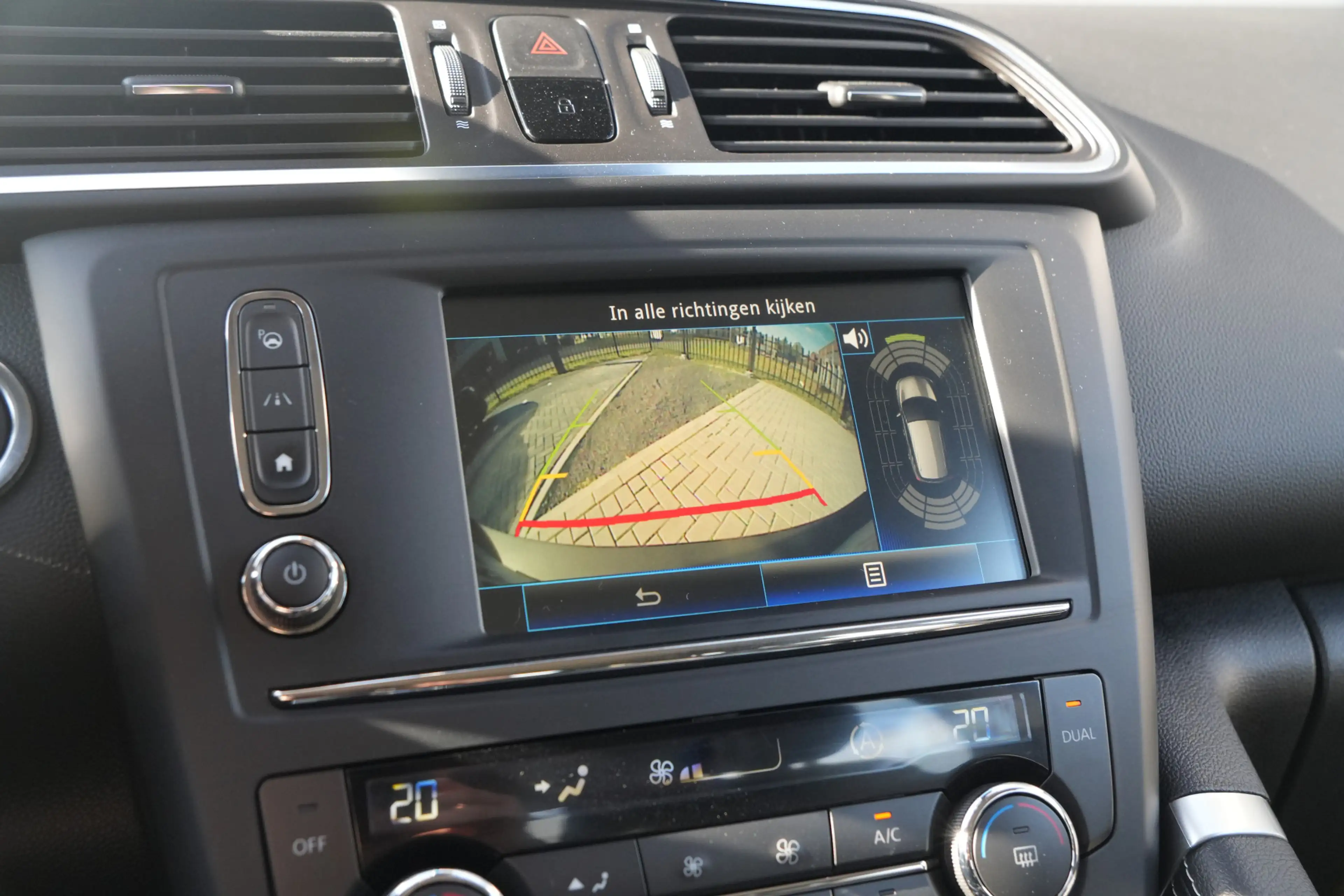 Renault Kadjar 1.2 TCe Intens 130pk - Navi - Cruise - Camera - Bl — photo 17