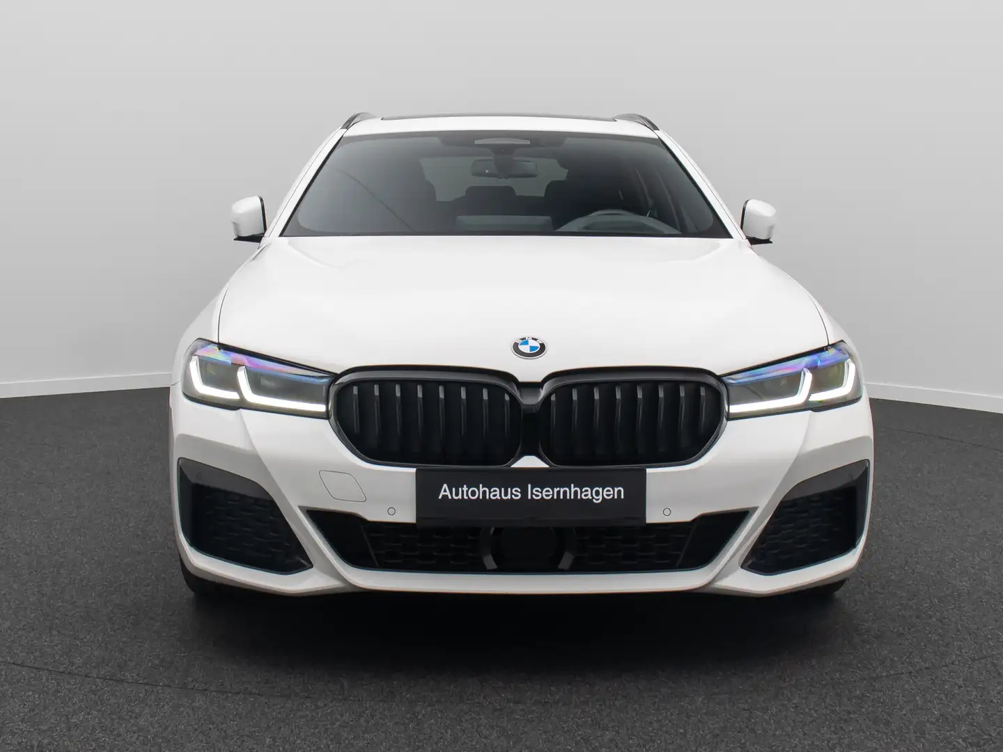 BMW 540 xD M Sport Panorama KameraLaser HUD DAB H K Weiß - 2