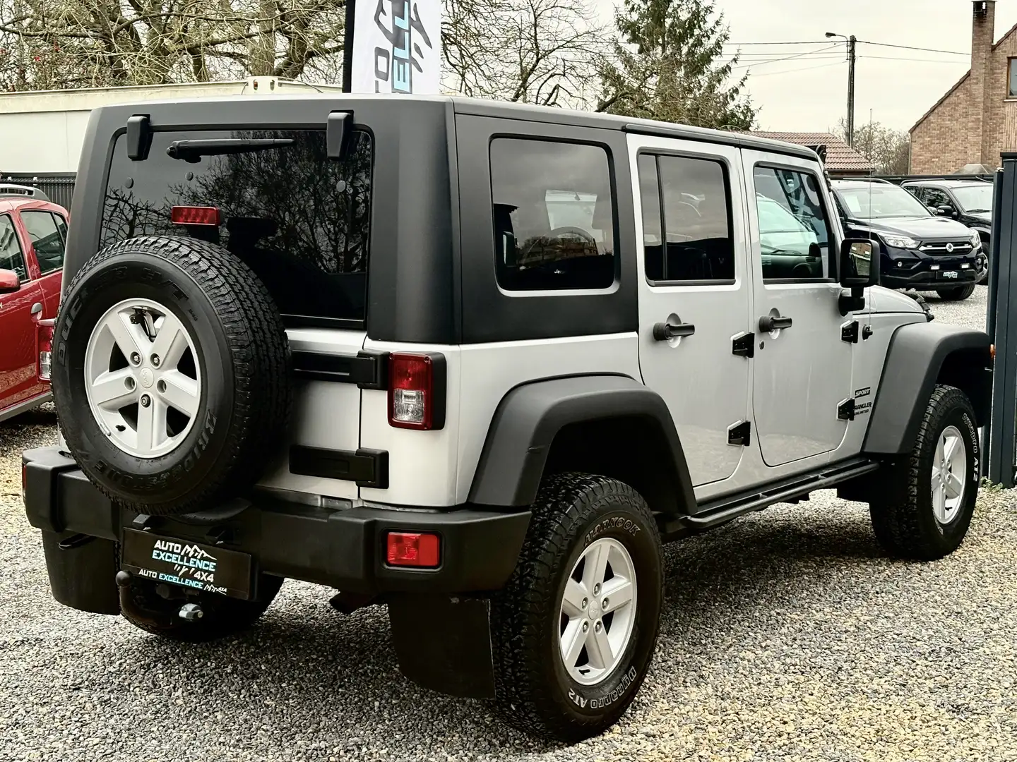 Jeep Wrangler 2.8 CRD Sport 4x4/ Automatique/ Utilitaire/ Gris - 2
