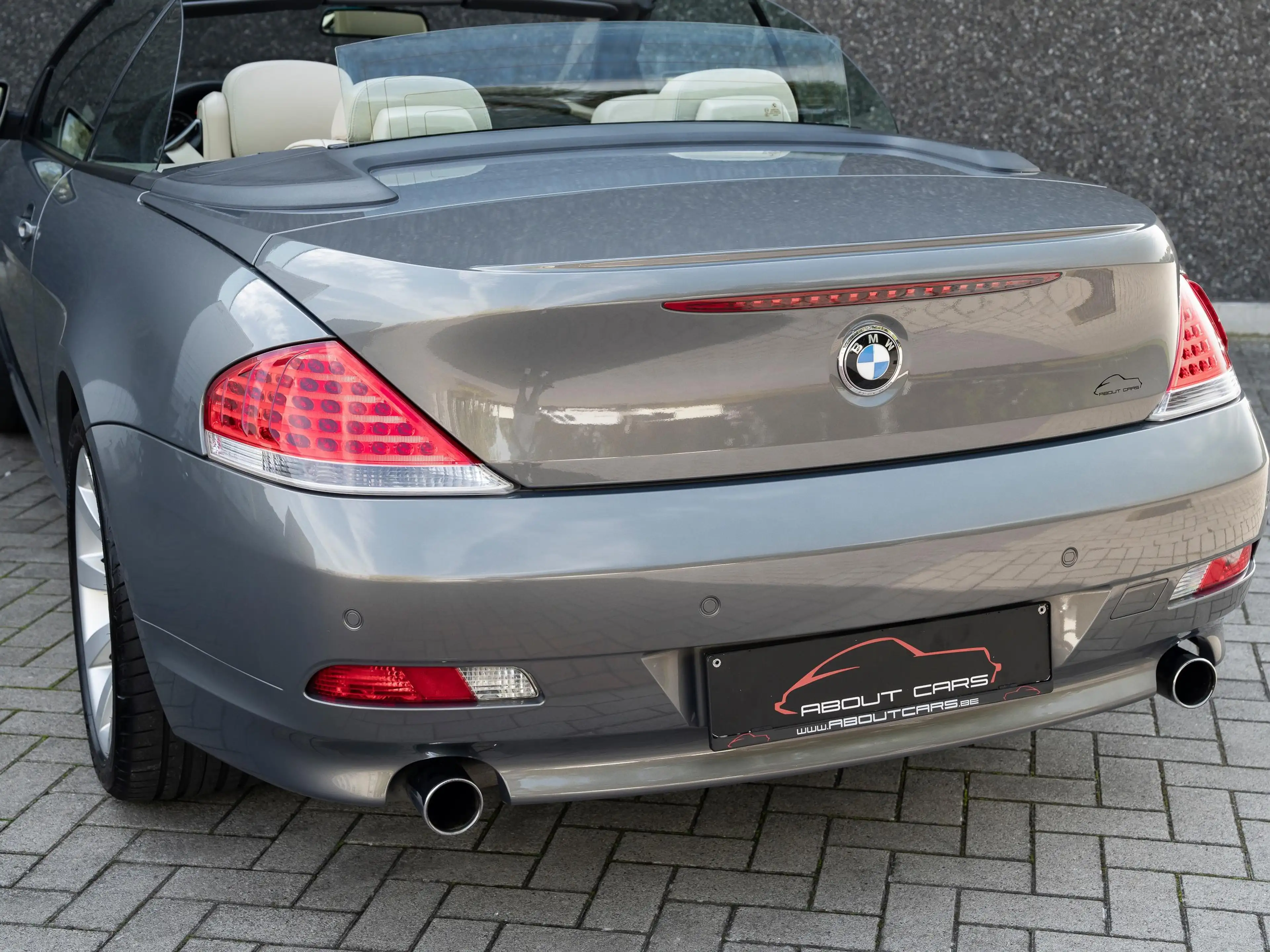 BMW 630 Cabriolet 630i ** Maniakaal onderhouden ** — photo 10