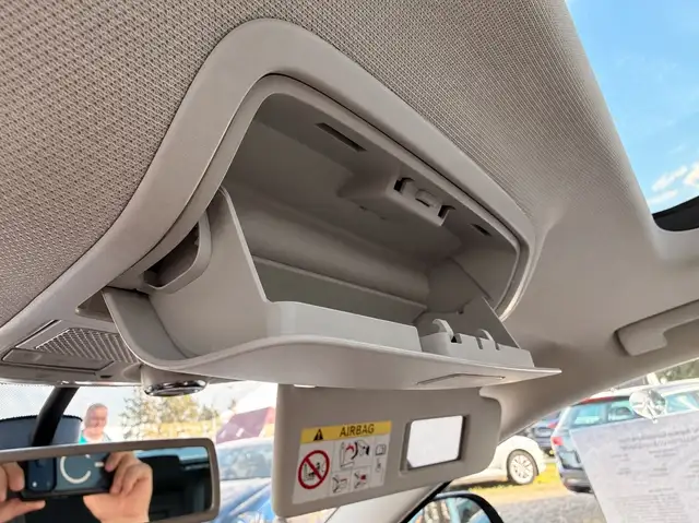 Skoda Superb view 18