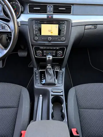 Skoda Superb view 12