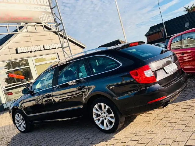 Skoda Superb view 5