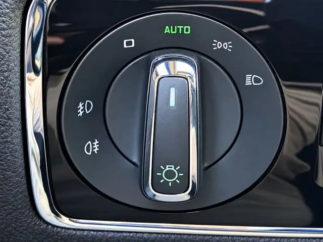 Skoda Superb view 25