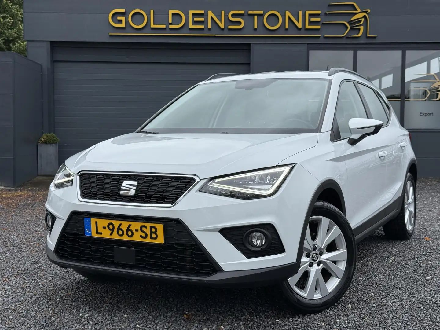 SEAT Arona 1.0 TSI Xcellence Business Intense 1e Eigenaar,Nav Wit - 1