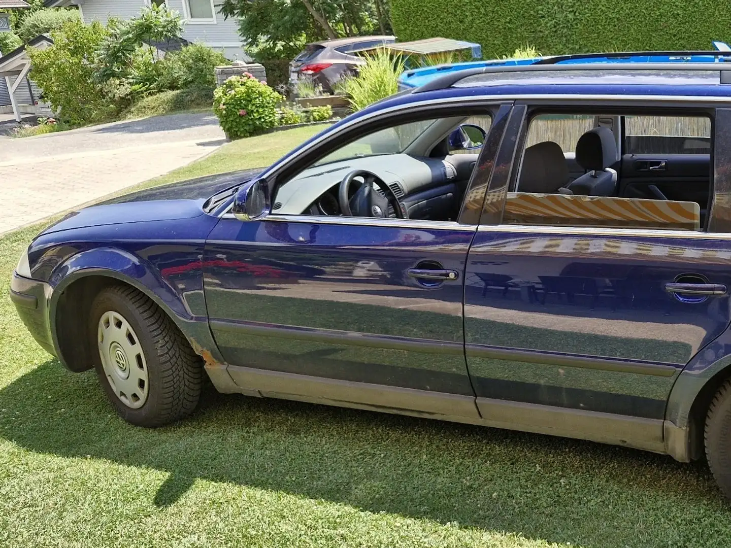 Volkswagen Passat Variant 1,9 TDI PD Niebieski - 2