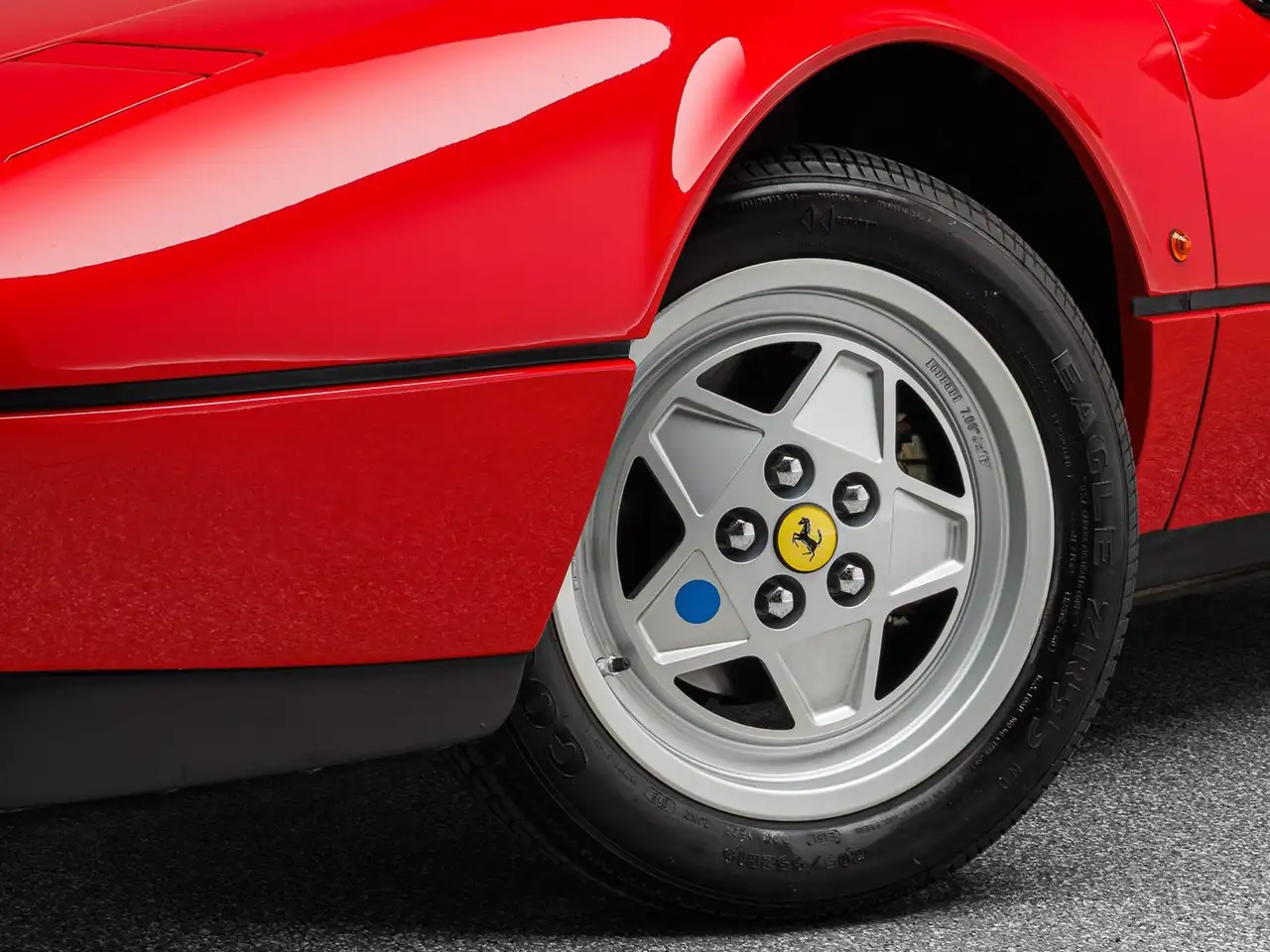 Ferrari 328 GTS, foto 10