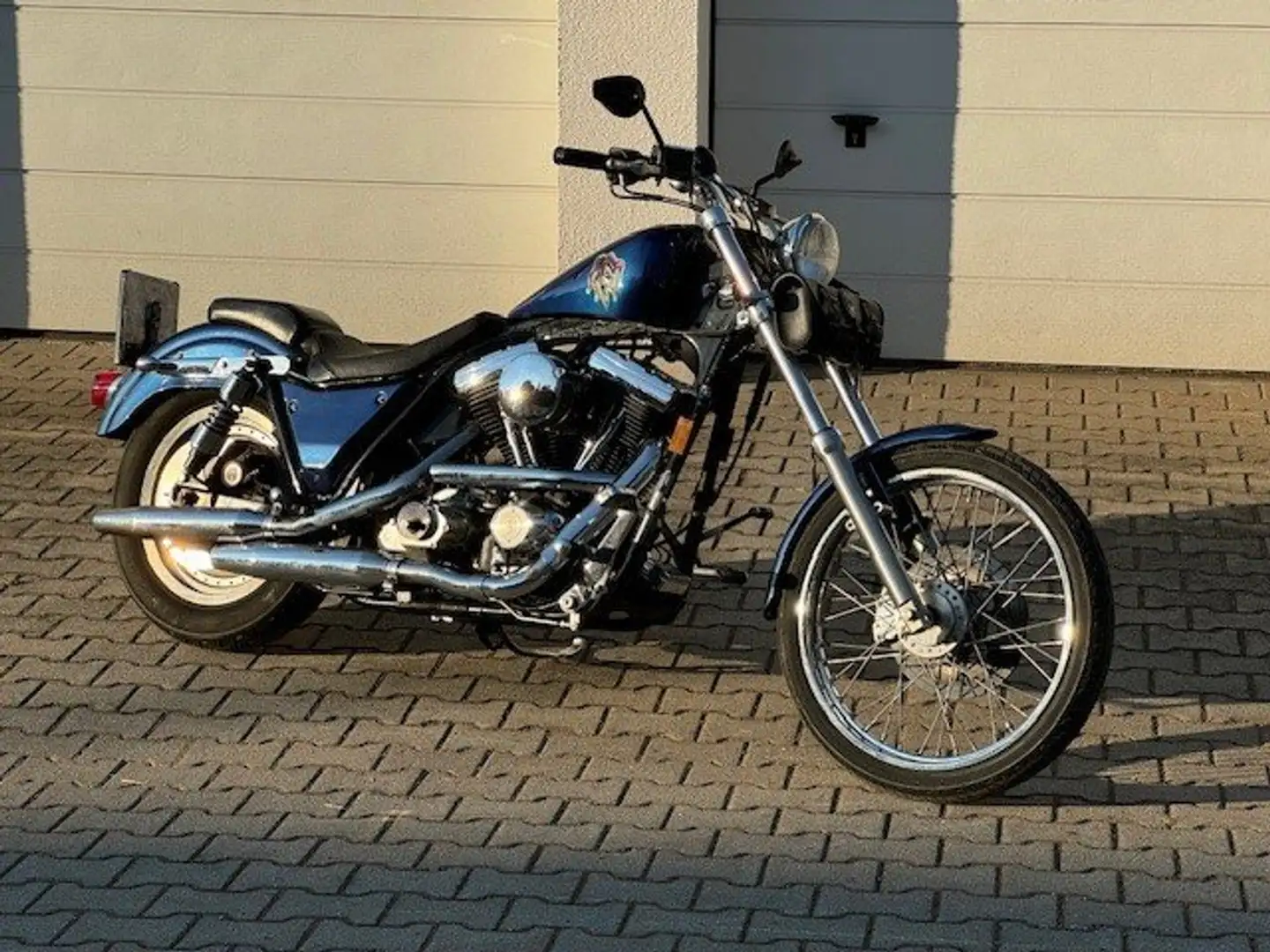 Harley-Davidson Softail FXLR EVO Low Rider Modrá - 1
