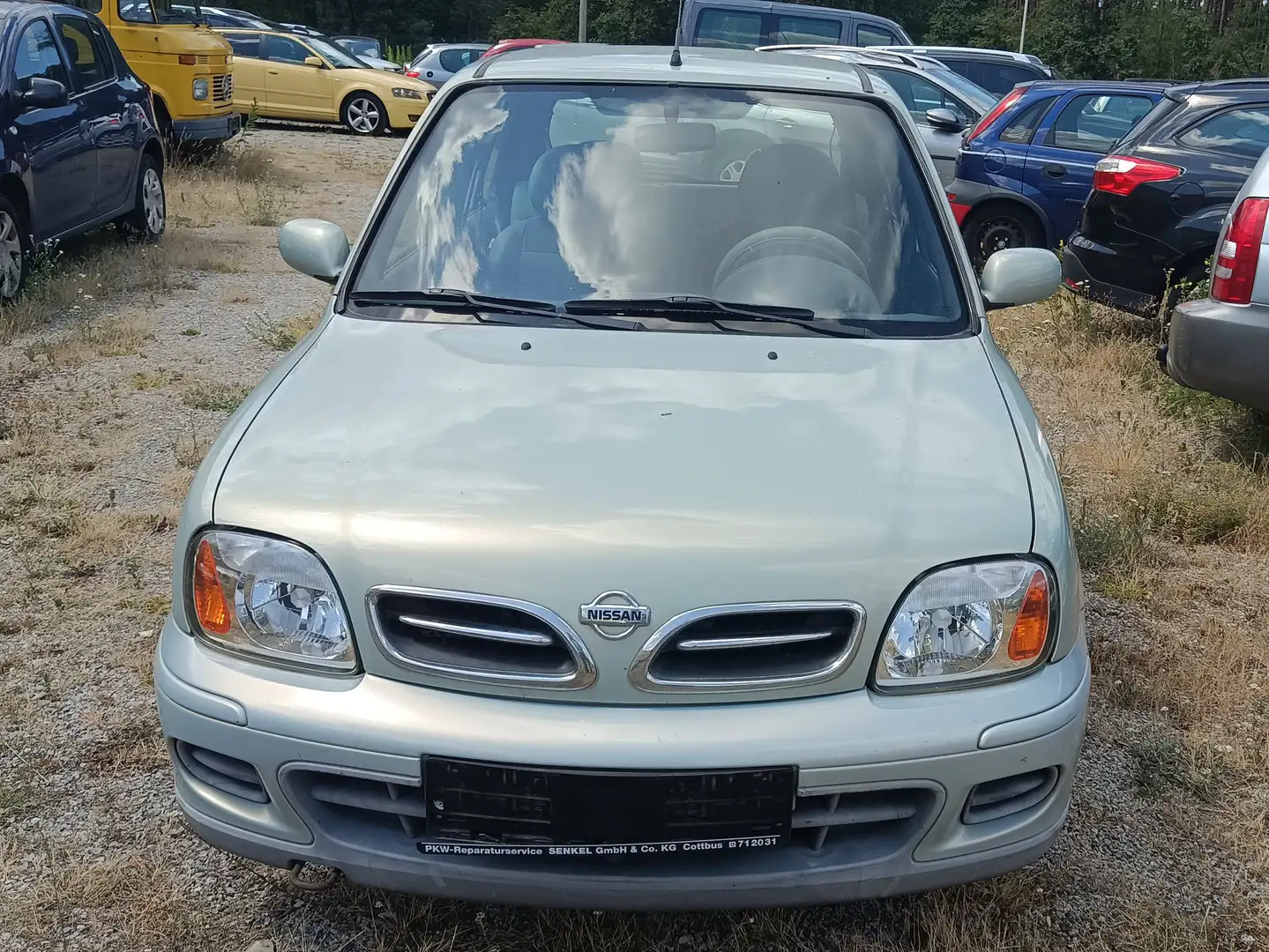 Nissan Micra 1.0 Comfort Argent - 1