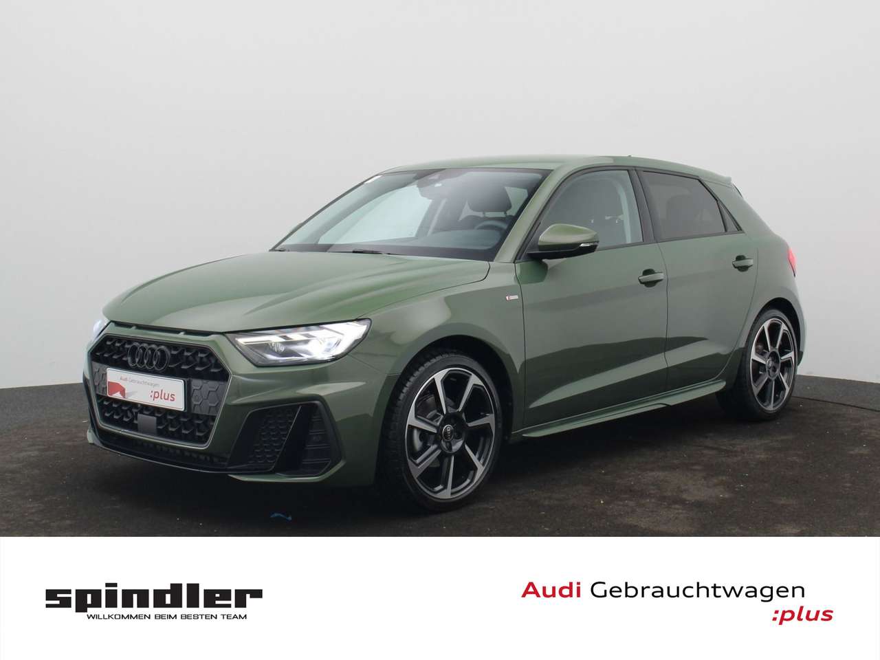 Audi A1 — Audi A1 S-Line 35 TFSI S-tronic / LED, RFK
