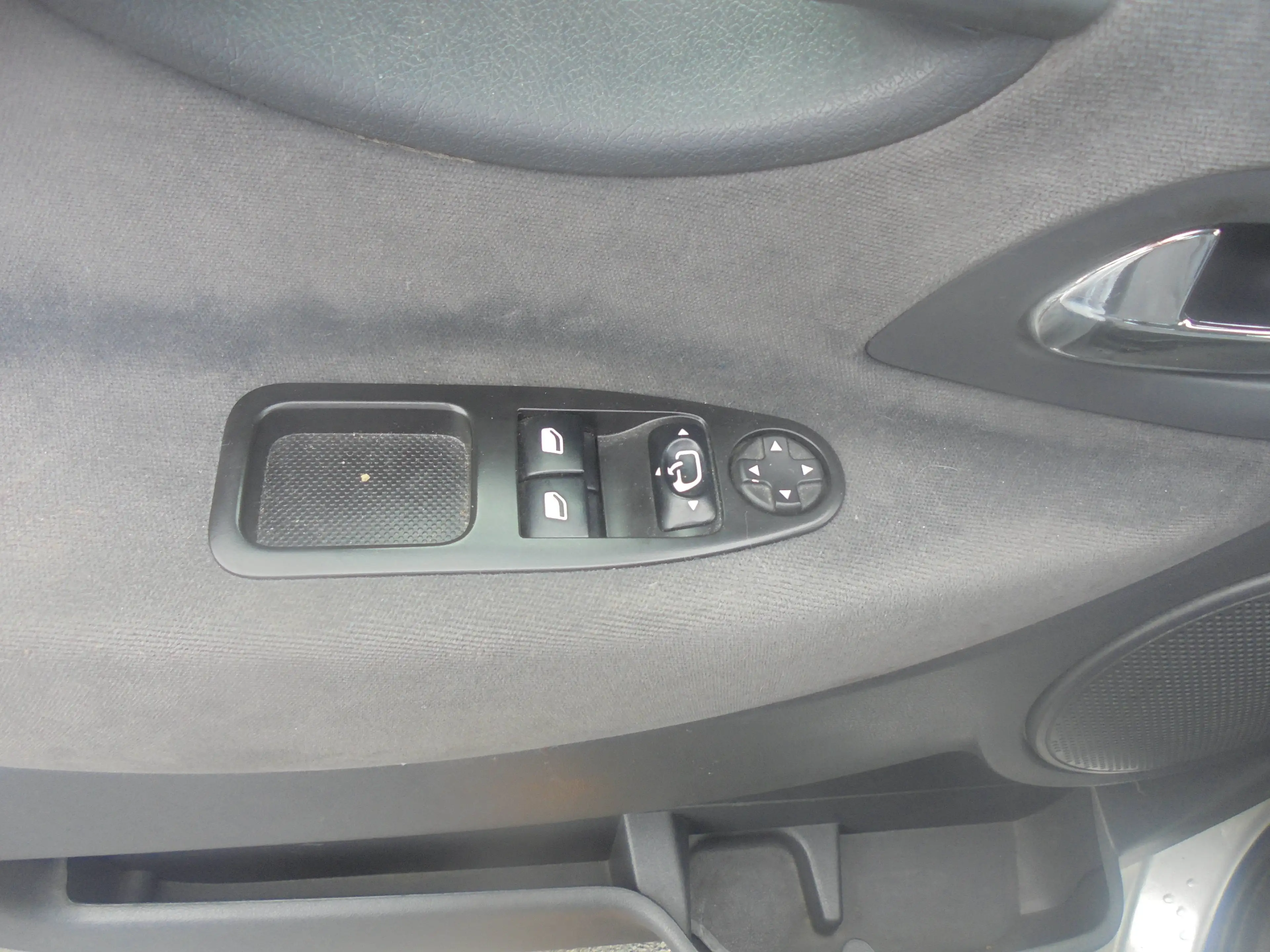 Citroen Jumpy HDi 165 FAP L2 Multispace Tendance (9 Sitze) — photo 13