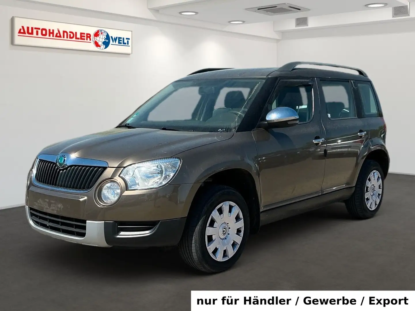 Skoda Yeti 1.2 TSI Active Klima SHZ AHK Pano Marrón - 1