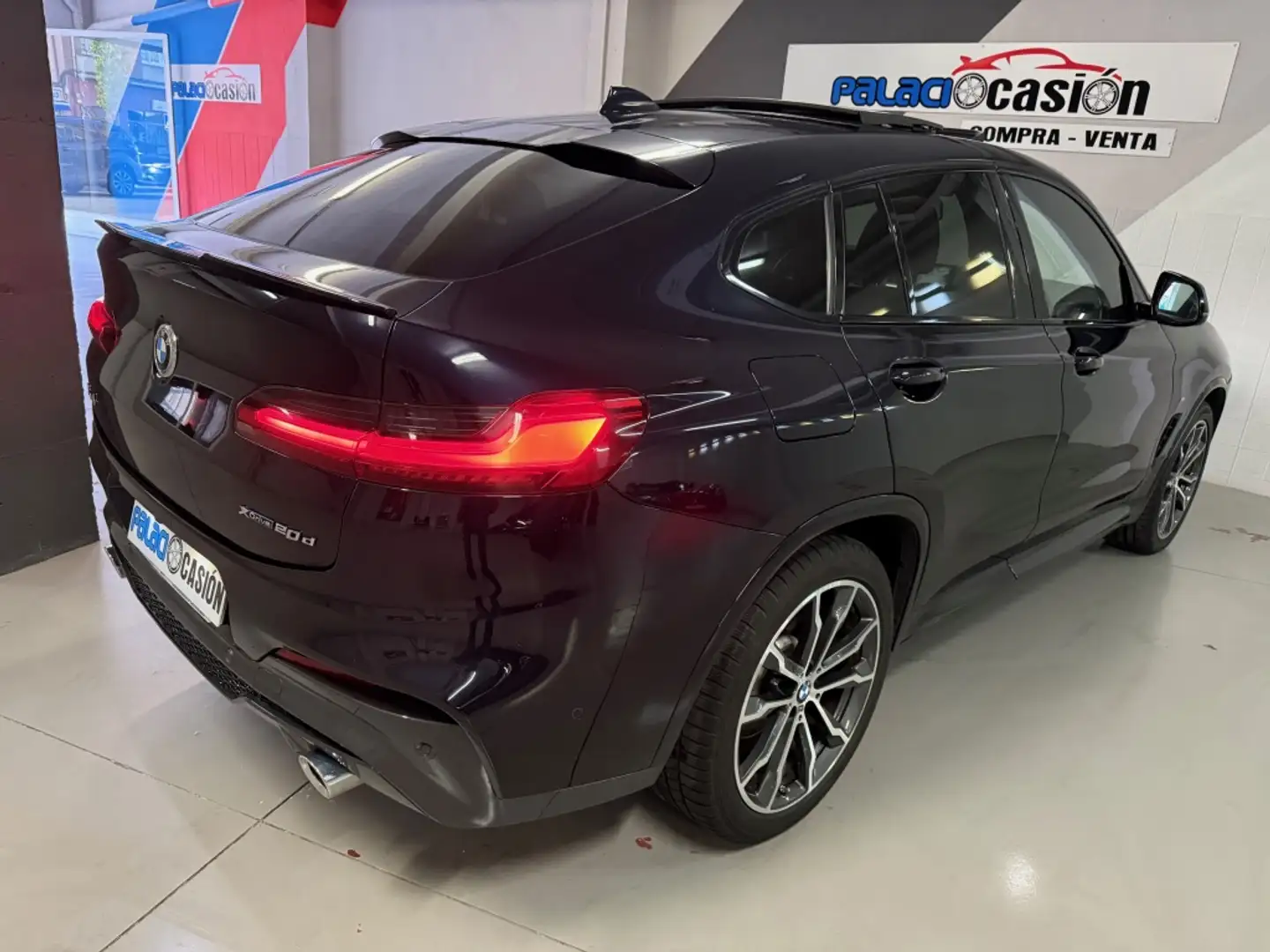 BMW X4 xDrive 20dA Bleu - 2