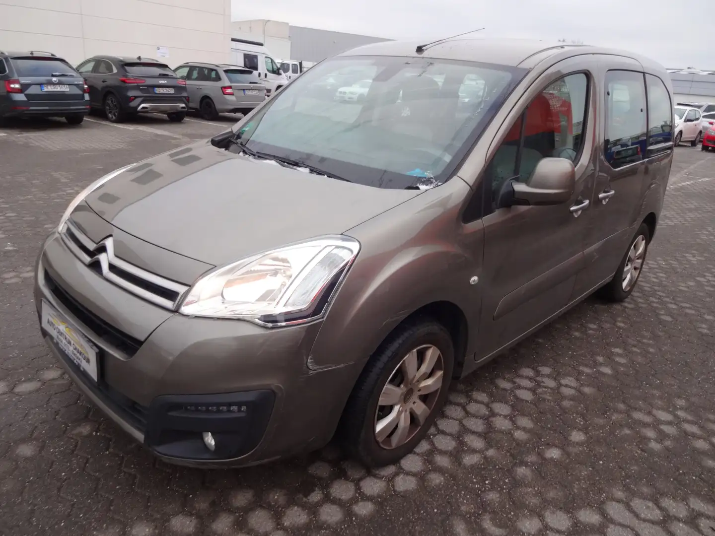 Citroen Berlingo Advance  1,6  Diesel Bronce - 1